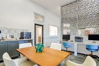 Cyber Cafe at Verano Apartments, Florida, 34744